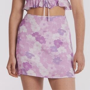 NWOT Charlie Holiday Lilac Floral Phoebe Skirt 8